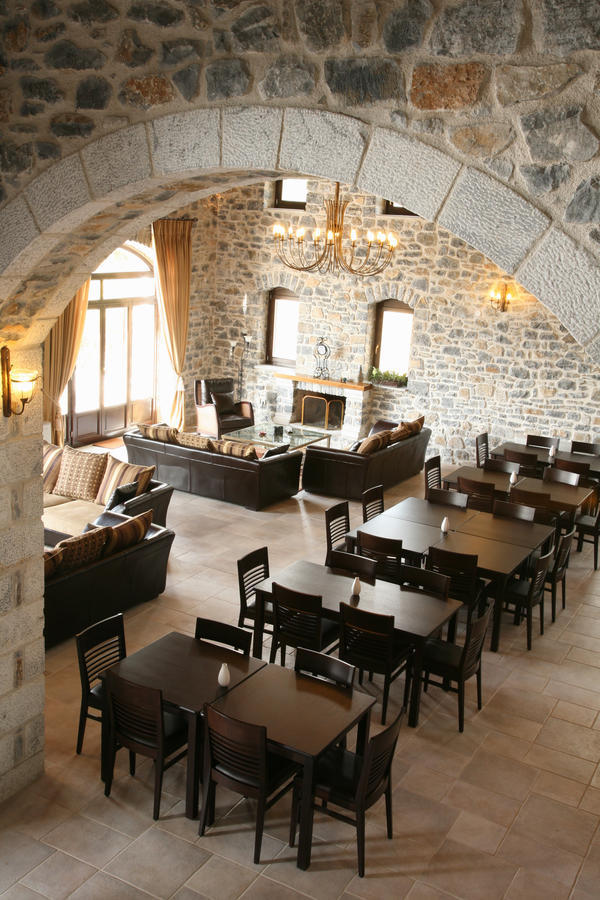 Arhontiko Parnona Hotel Karyes Luaran gambar