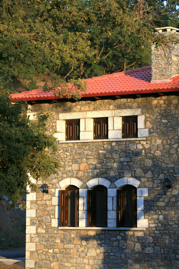 Arhontiko Parnona Hotel Karyes Luaran gambar