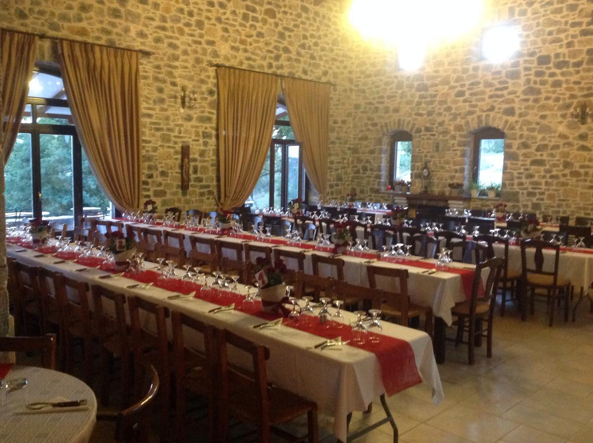 Arhontiko Parnona Hotel Karyes Luaran gambar
